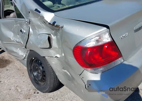 2006 Toyota Camry Le z USA, uszkodzony, nr VIN 4T1BE32K46U729593